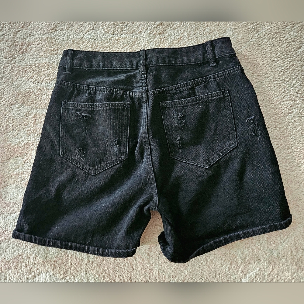 Black Ripped Mom Jean Shorts - Picture 2 of 6